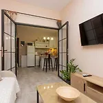 3c's Thess :central, Cosy & Convenient