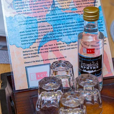 شقة 3c's Thess :central, Cosy & Convenient *