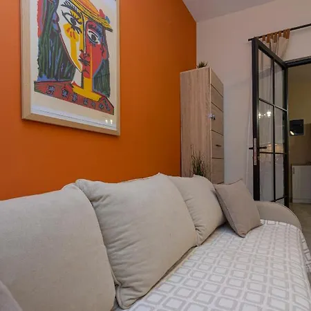 3c's Thess :central, Cosy & Convenient