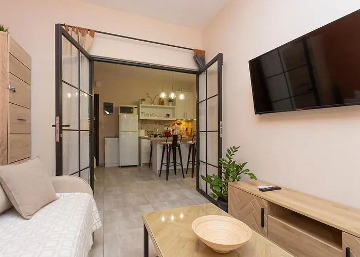 3c's Thess :central, Cosy & Convenient